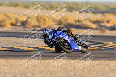 media/Nov-17-2024-CVMA (Sun) [[1fec520723]]/Race 18-Supersport Middleweight/